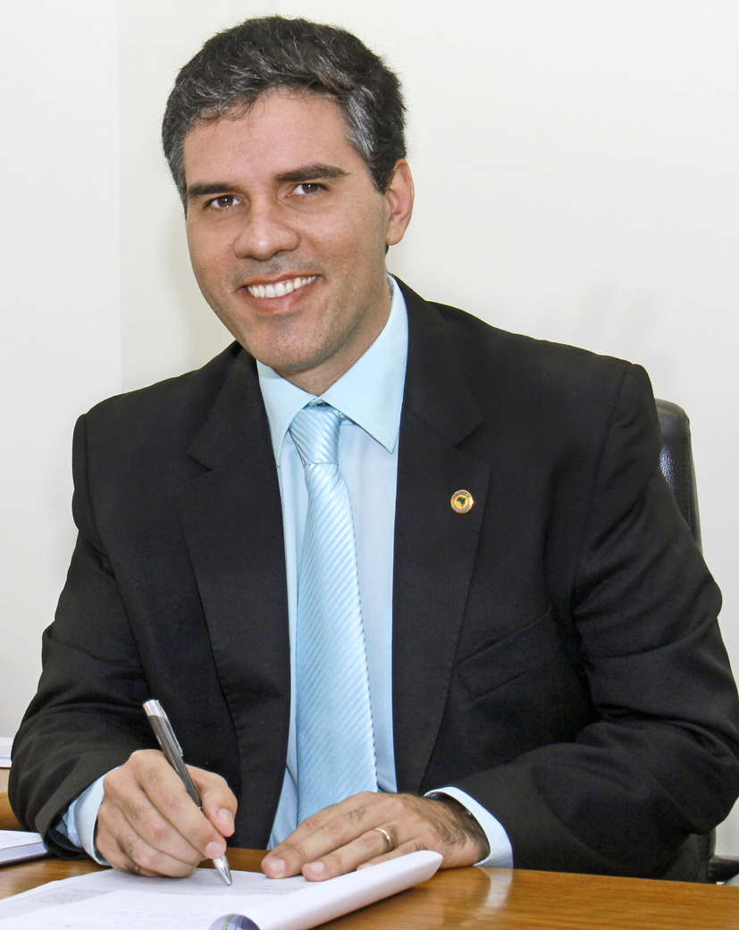 FOTO_PERFIL_RODRIGO-COELHO-1